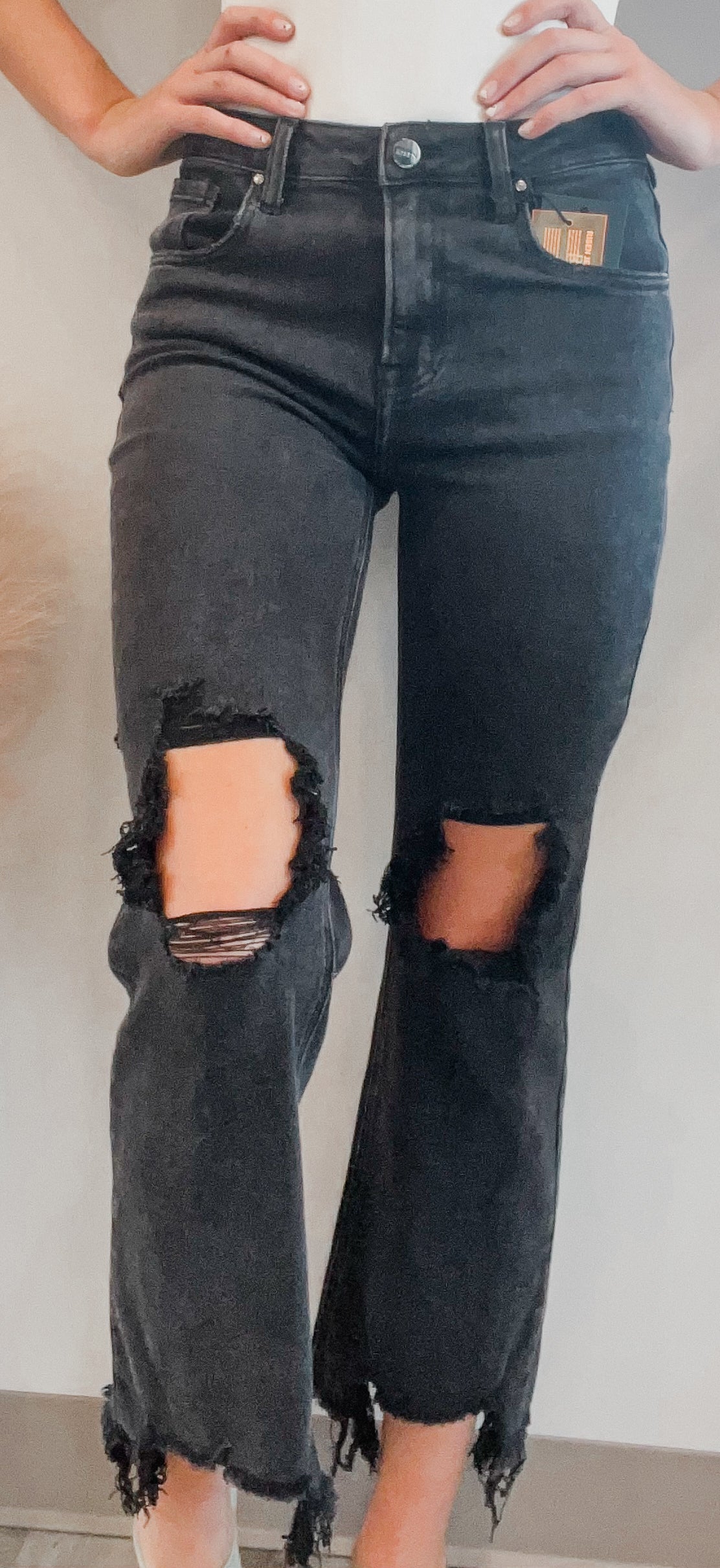 Wren High Rise Straight Crop Jeans - Black